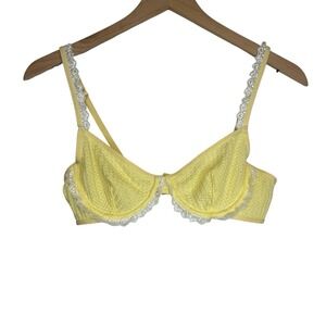 VTG Yellow Lace Underwire Bralette Dainty Feminine Coquette Lingerie Ethereal‎